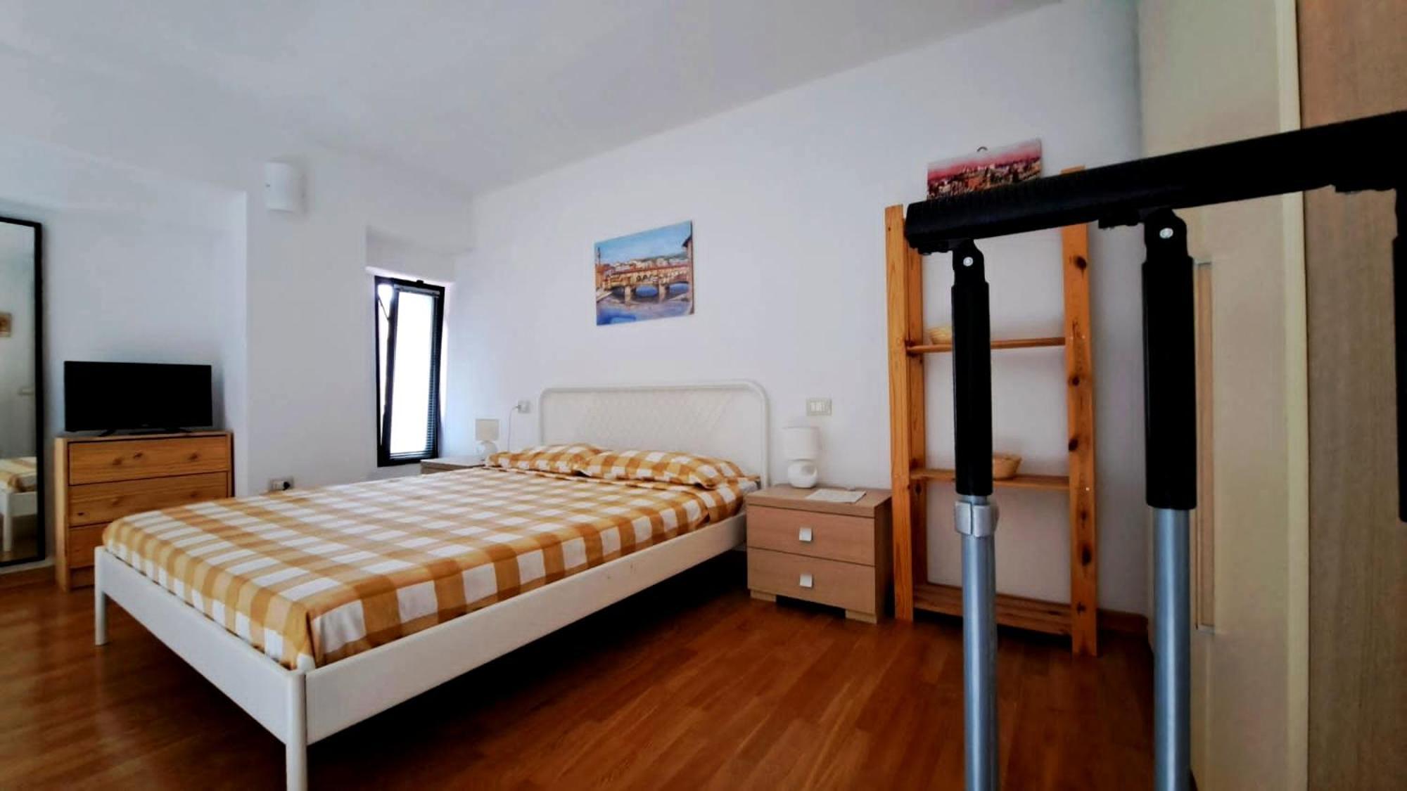 Gemme Fiorentine Apartments In Front Of The Train Station 5 Minutes From The Centre Free Parking Firenze Szoba fotó
