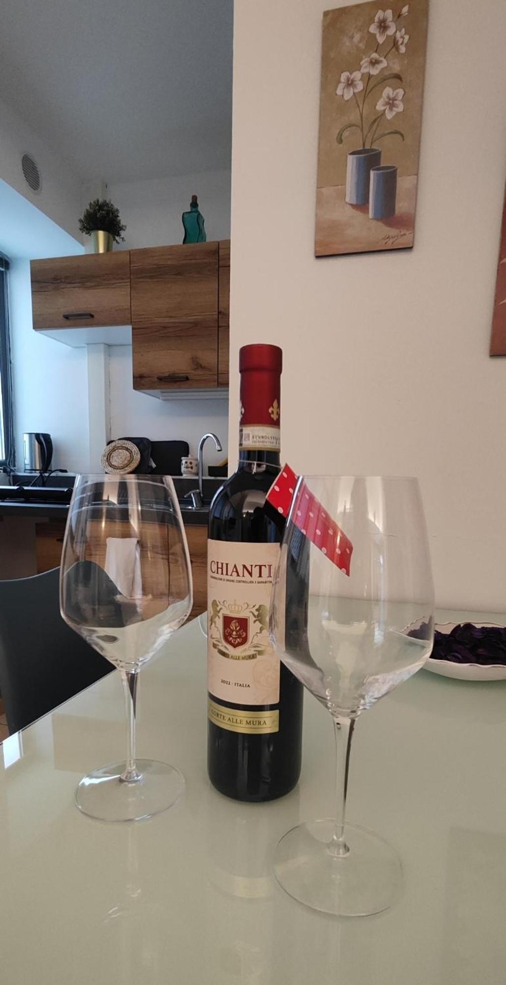Gemme Fiorentine Apartments In Front Of The Train Station 5 Minutes From The Centre Free Parking Firenze Kültér fotó